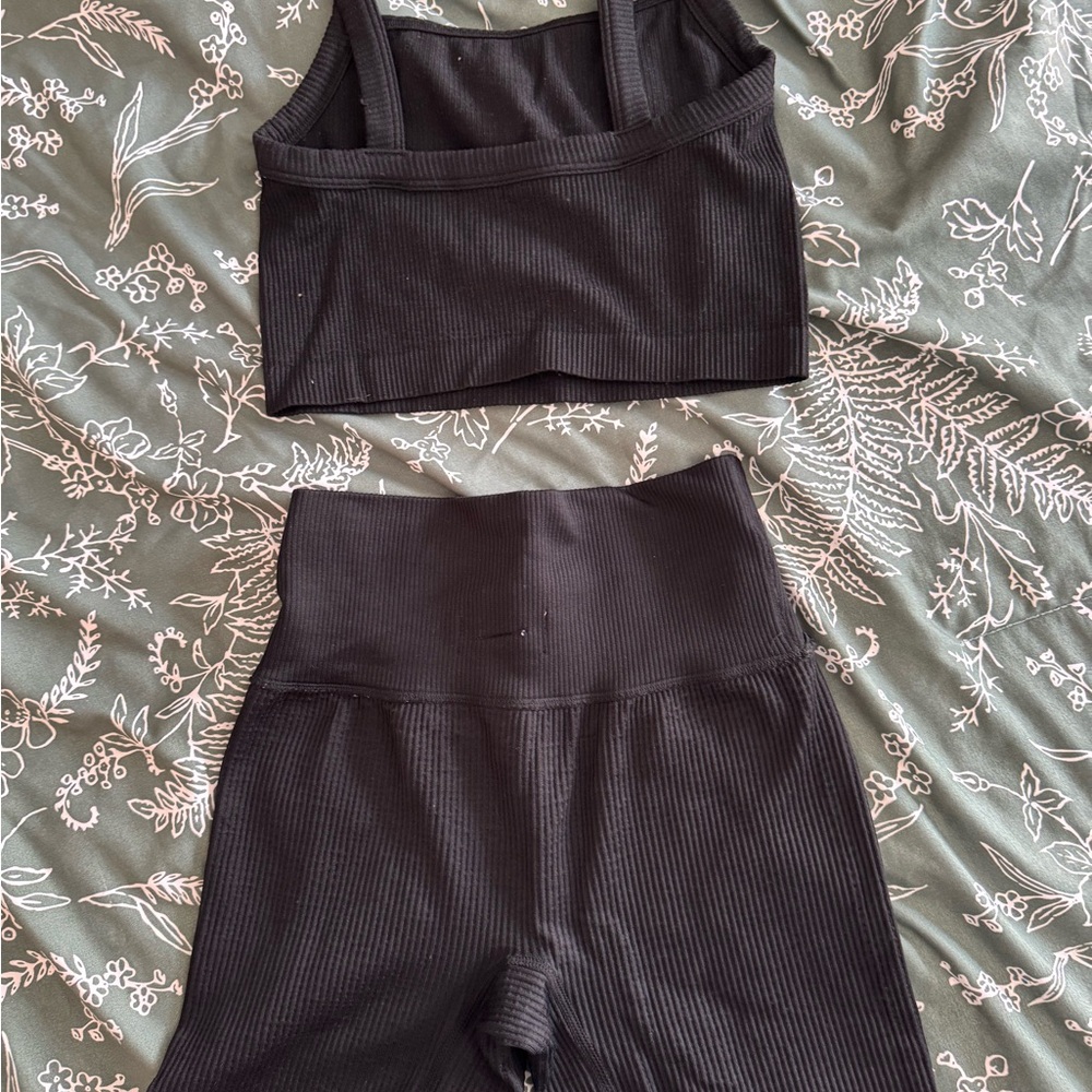 Colsie Black Ribbed Set - Picture 4 of 4